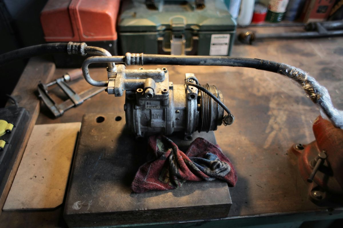 What Causes an Air Conditioner Compressor to Stop Working? - 1st Action ...